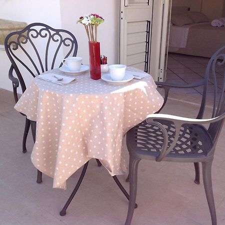 B&B A Casa Di Amici Giardini-Naxos Kültér fotó