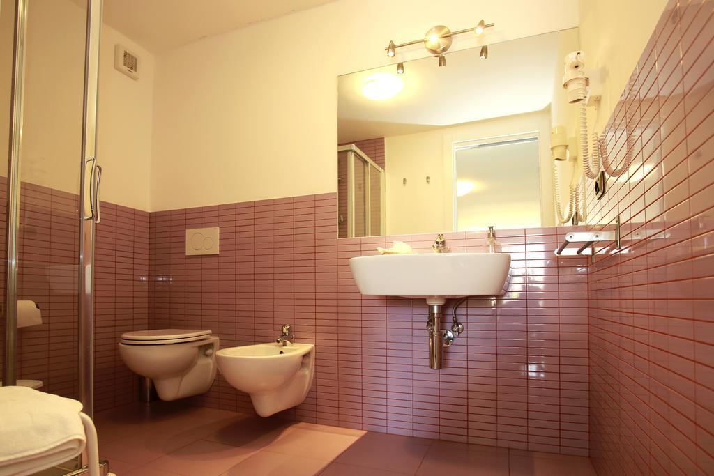 B&B A Casa Di Amici Giardini-Naxos Kültér fotó