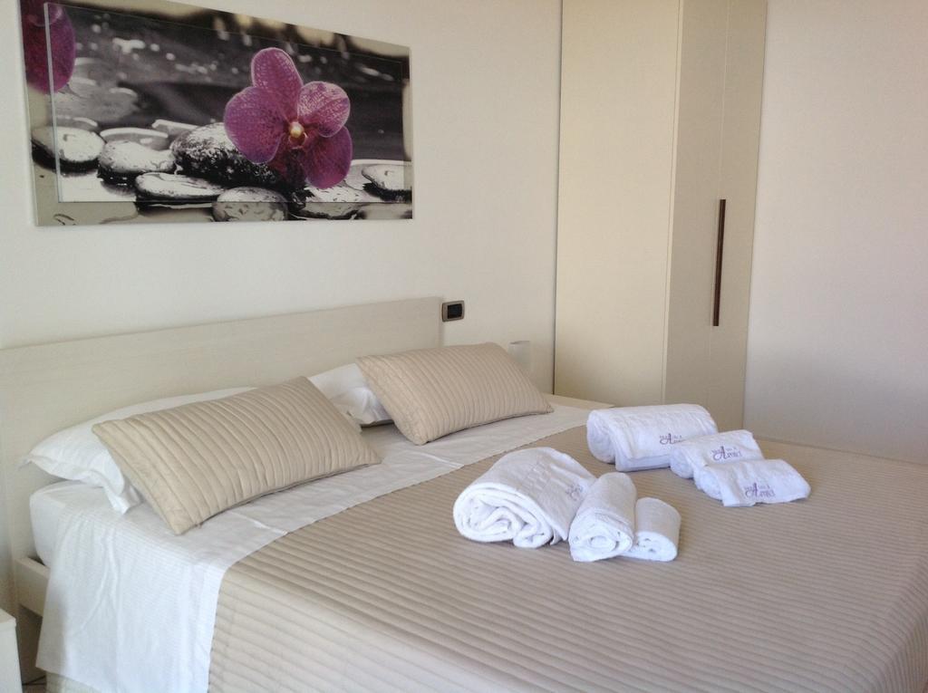 B&B A Casa Di Amici Giardini-Naxos Kültér fotó