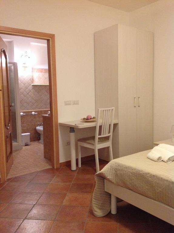 B&B A Casa Di Amici Giardini-Naxos Kültér fotó